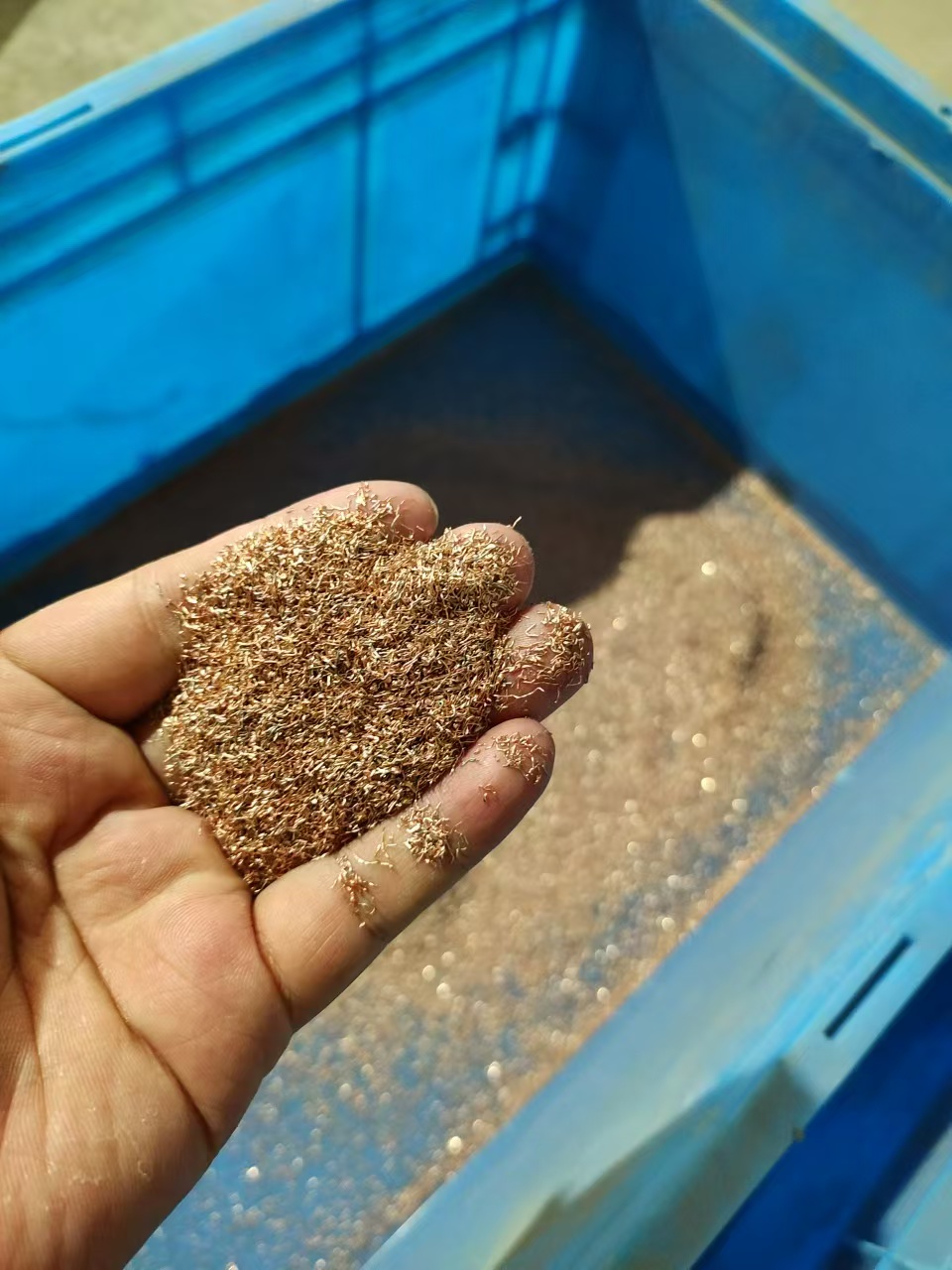 ţ������ - �����Ժ�Ϊһ��