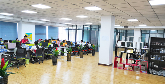 abouttwopic10 牛八体育 - 与球迷合为一体