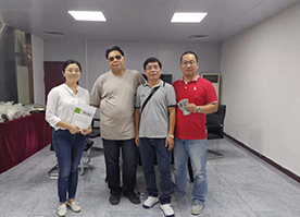 gjhz02 牛八体育 - 与球迷合为一体